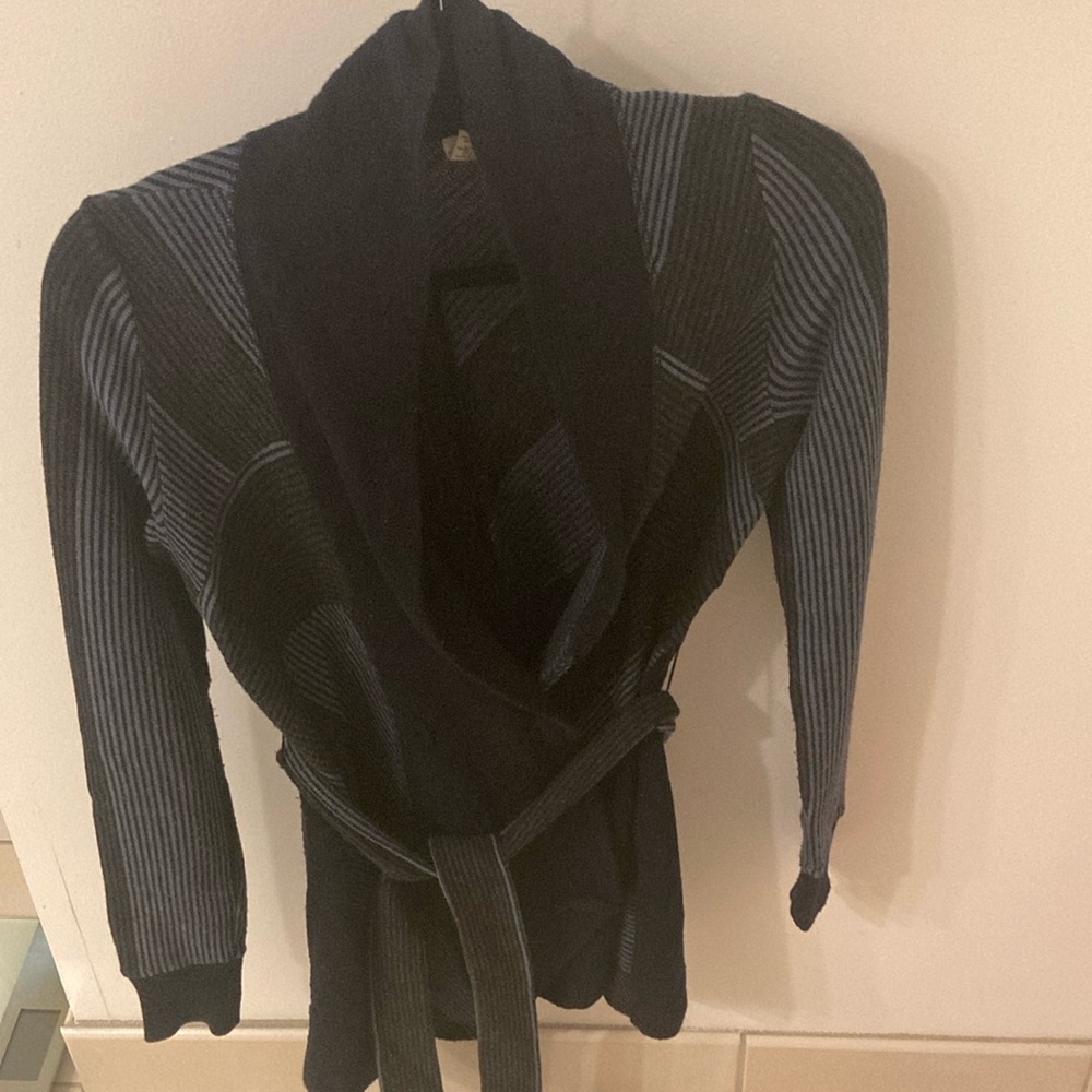 Moth Geometric and Striped wrap Top